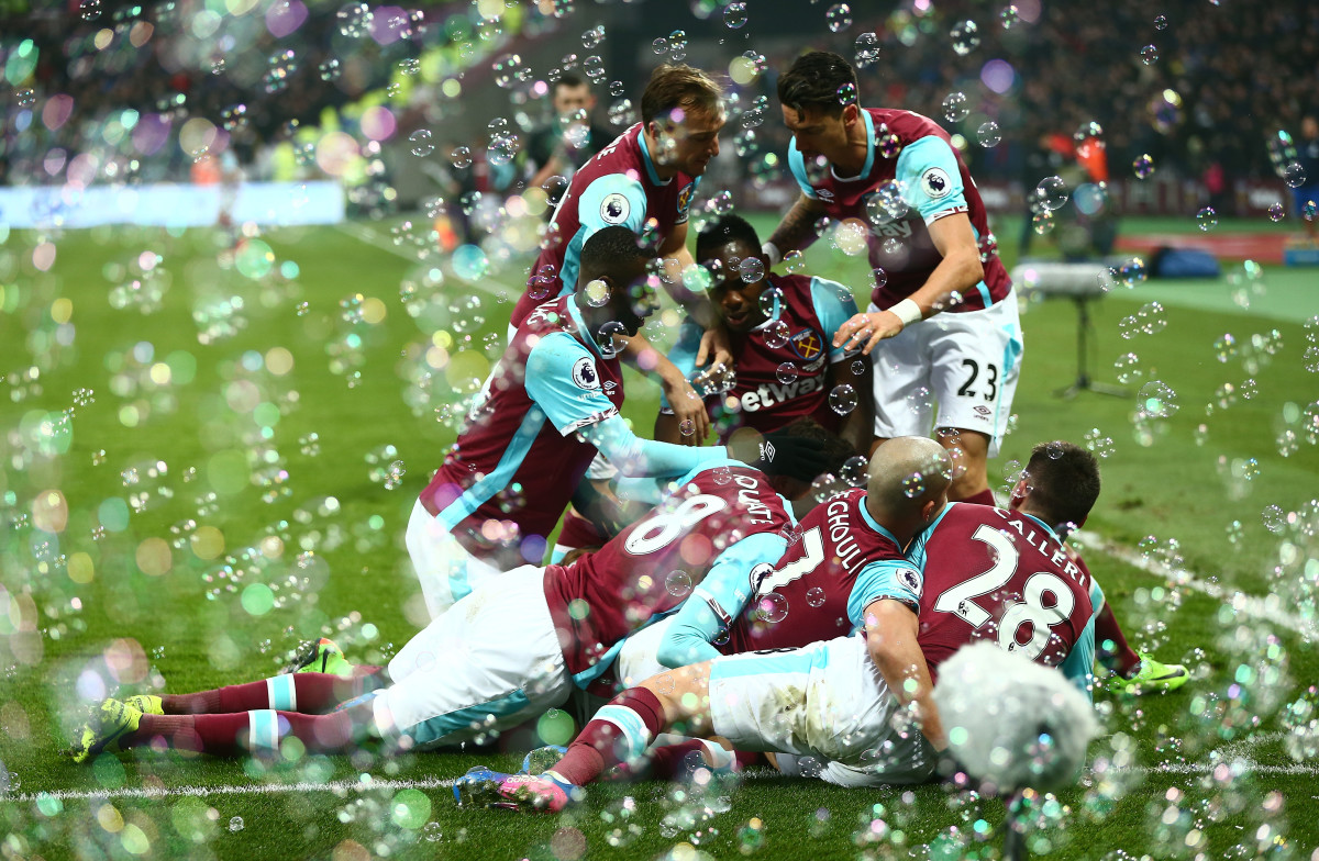 JW Goes Behind the Bubbles at West Ham United with “Mickey Bubbles ...